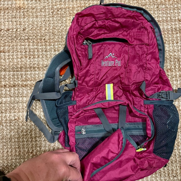 Venture Pal Field Operation 35L Day Pack - Picture 3 of 7